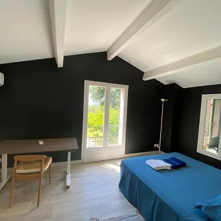Villa Les Arbousiers - Climatisee Avec Piscine, Au Calme
